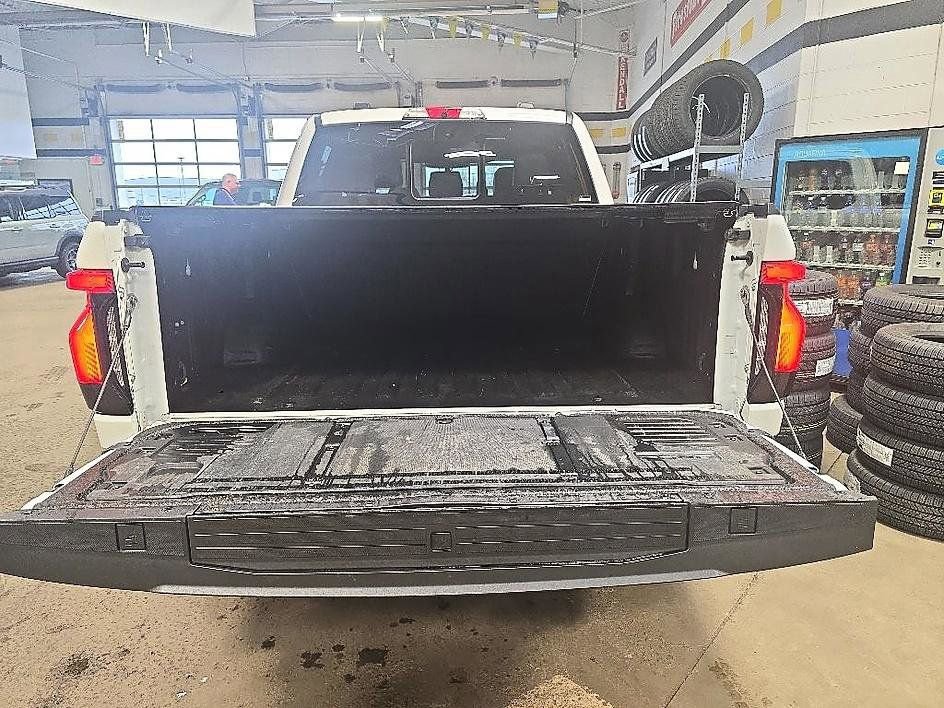 Used 2022 Ford F150 Lightning Lariat w/ Equipment Group 511A High AWD/4WD image 38