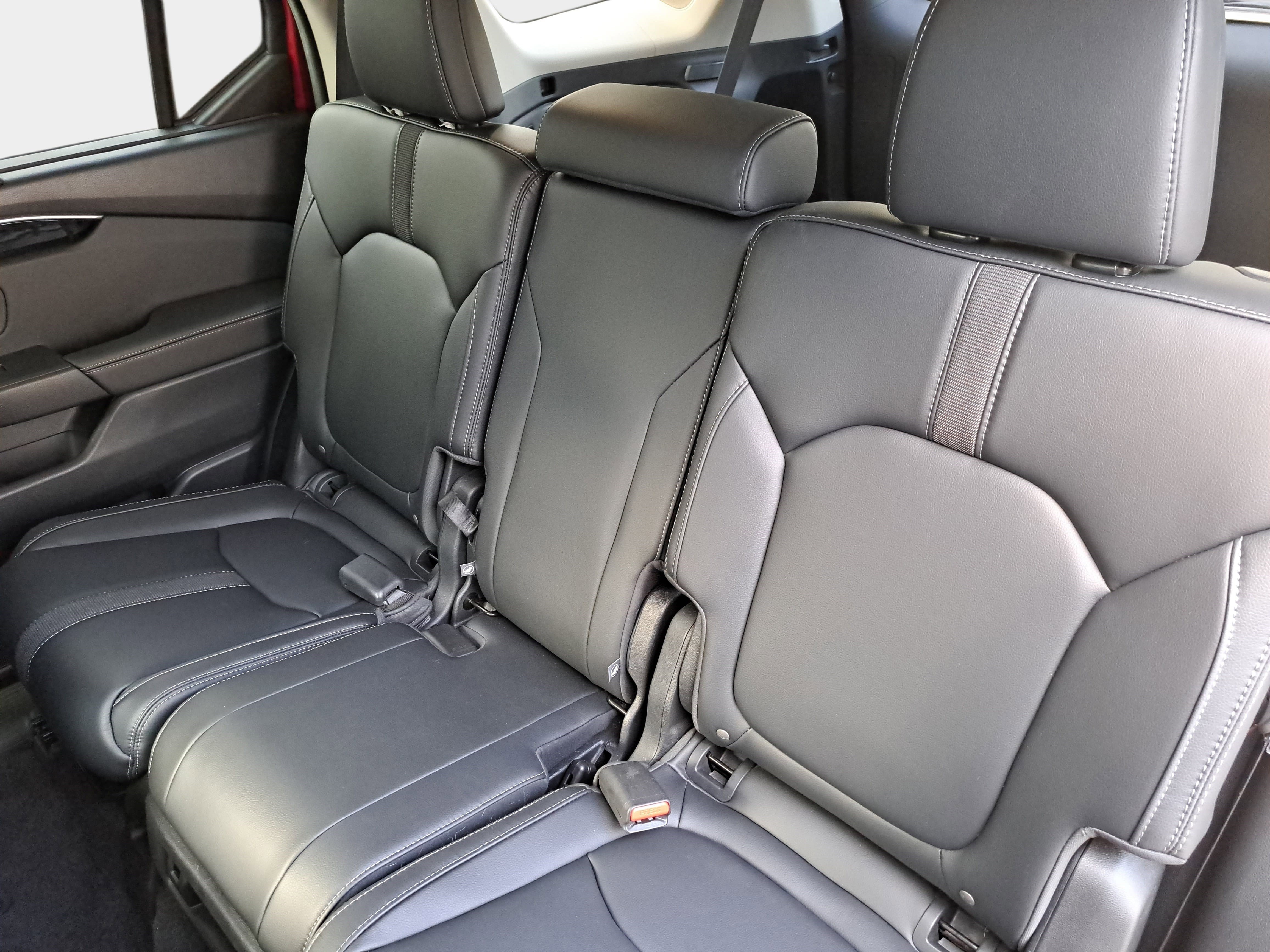 Used 2025 Honda Pilot Touring image 14