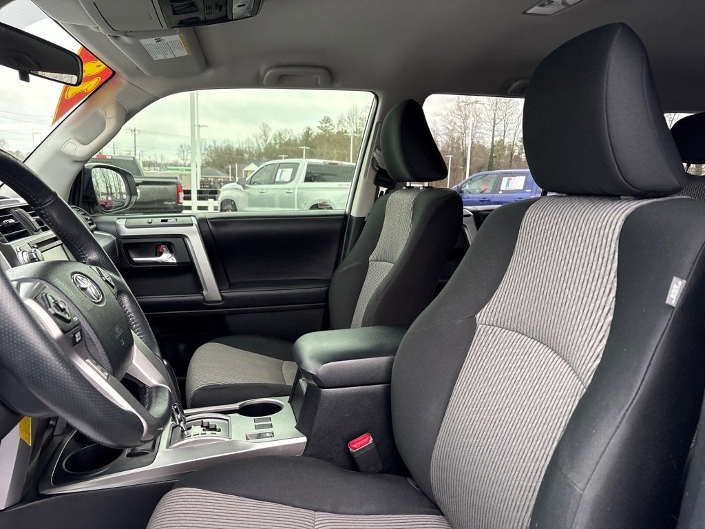 Used 2018 Toyota 4Runner SR5 image 23