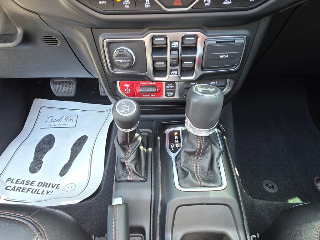 Used 2021 Jeep Wrangler Unlimited Rubicon w/ Trailer Tow Package image 26