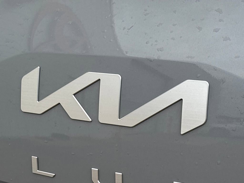 Used 2023 Kia Telluride EX X-Line image 34