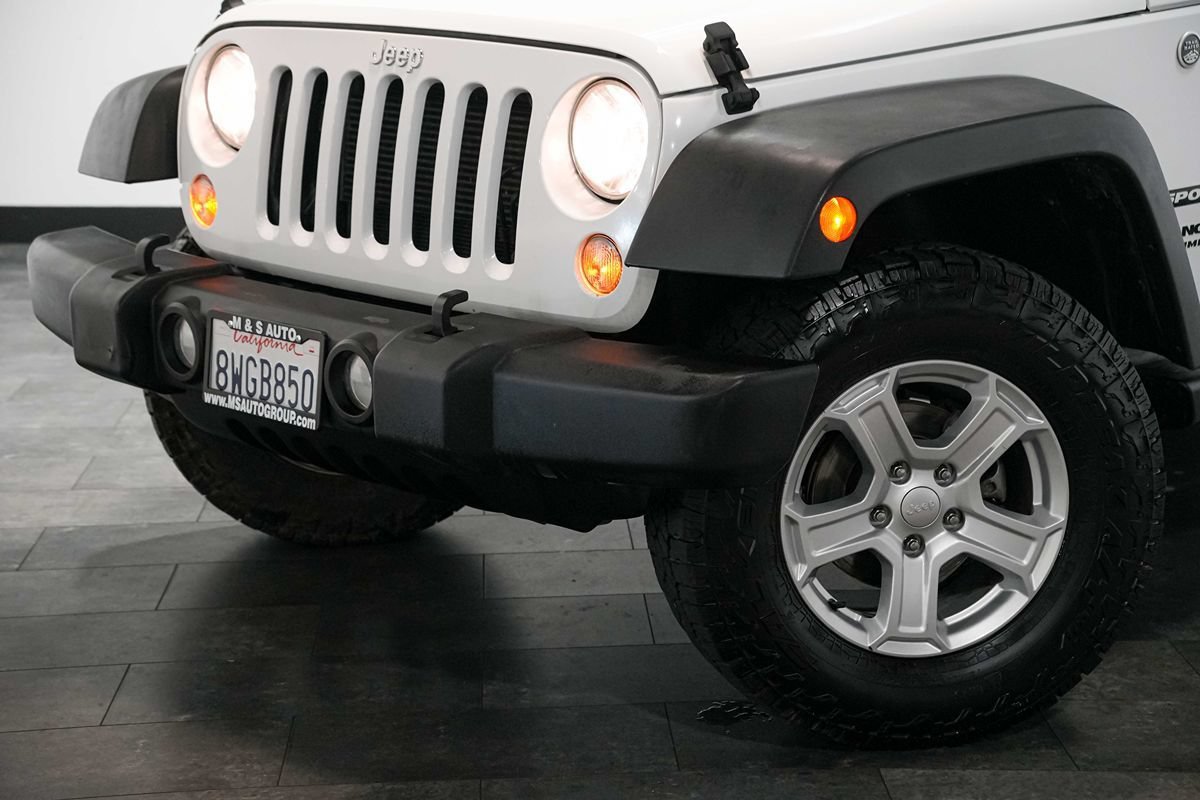 Used 2017 Jeep Wrangler Unlimited Sport w/ Quick Order Package 24S AWD/4WD image 10