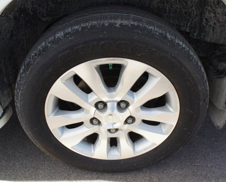 Used 2015 Toyota Sequoia Platinum AWD/4WD image 29