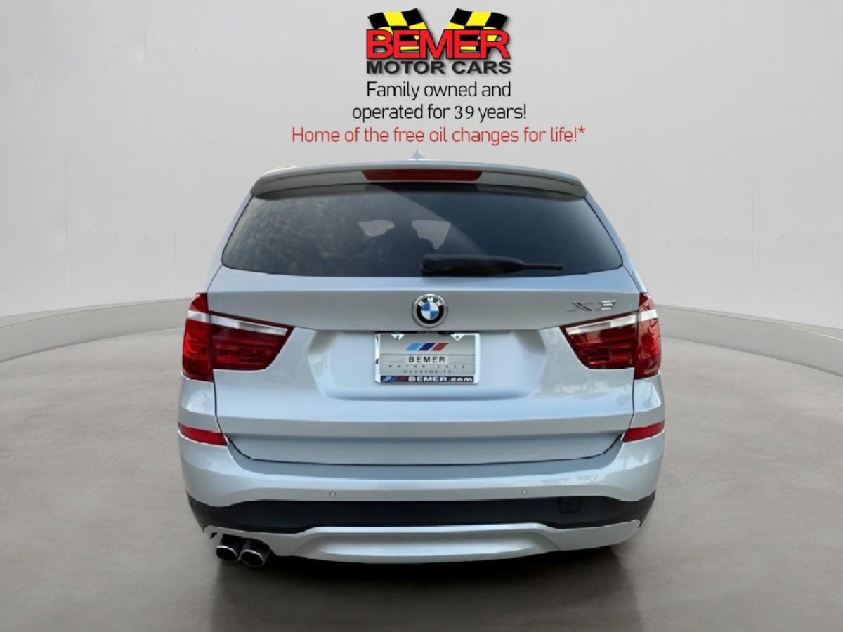 Used 2017 BMW X3 sDrive28i image 5