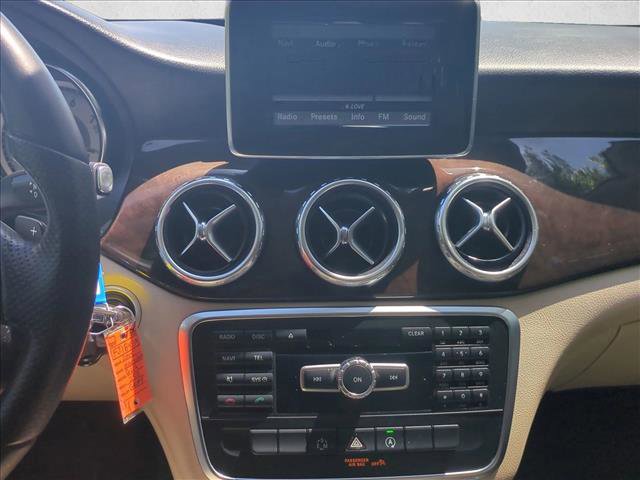 Used 2015 Mercedes-Benz GLA 250 image 15