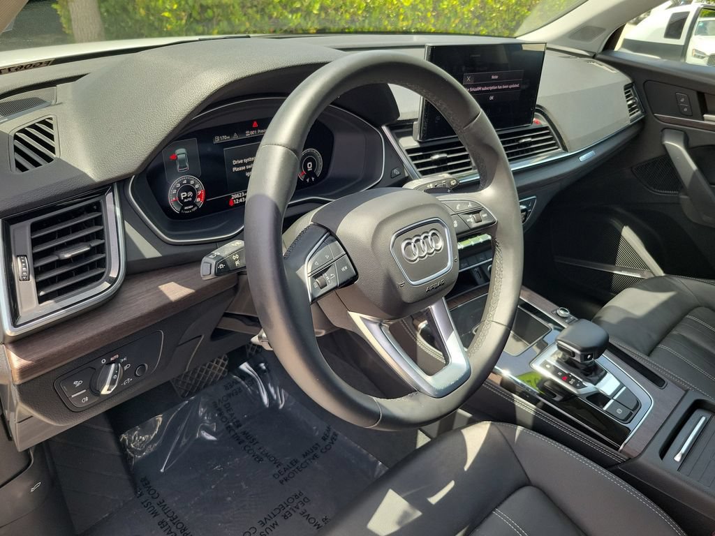 Used 2021 Audi Q5 2.0T Premium Plus AWD/4WD image 18