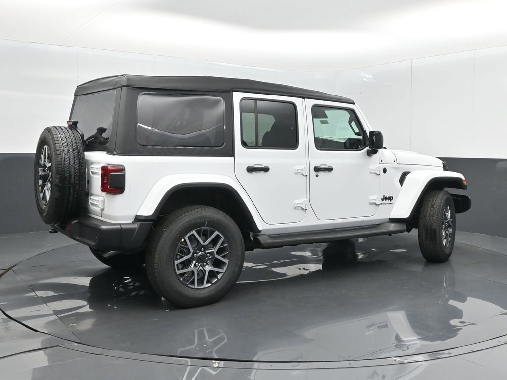 New 2025 Jeep Wrangler Sahara image 7