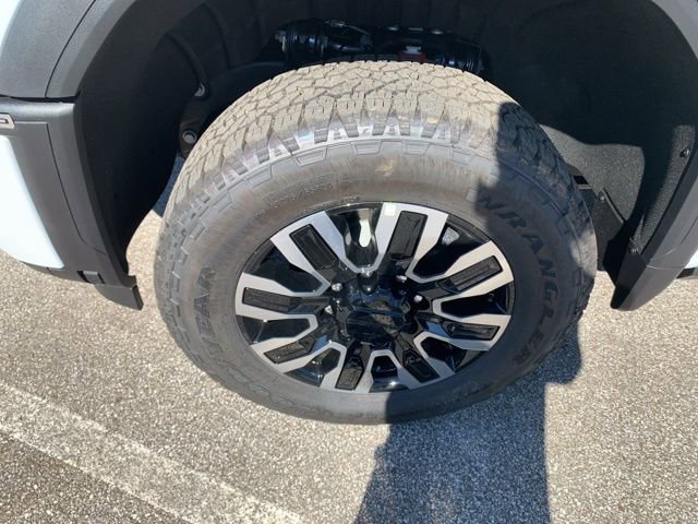 New 2026 GMC Sierra 2500 Denali Ultimate image 11