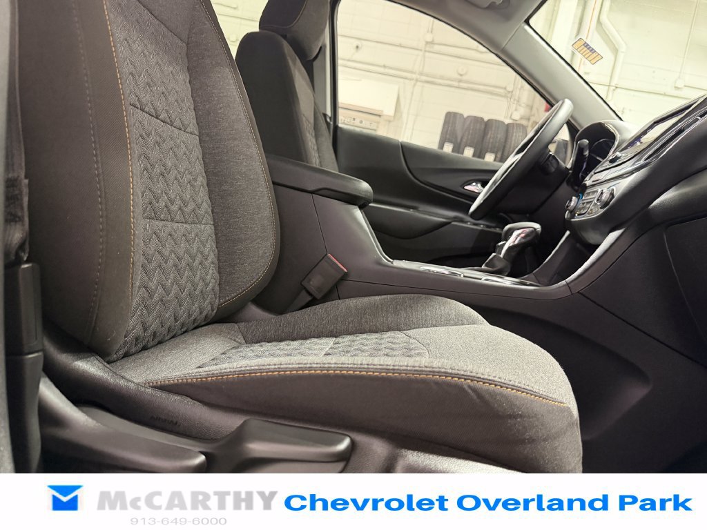 Used 2023 Chevrolet Equinox LT FWD image 30