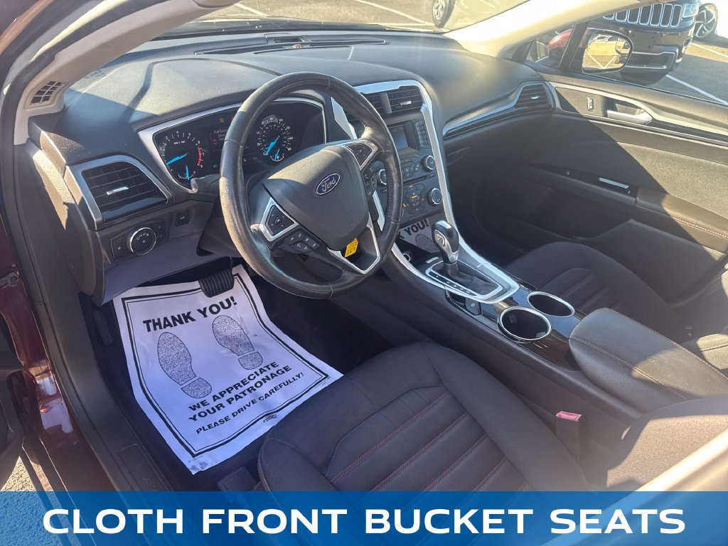 Used 2013 Ford Fusion SE FWD image 32