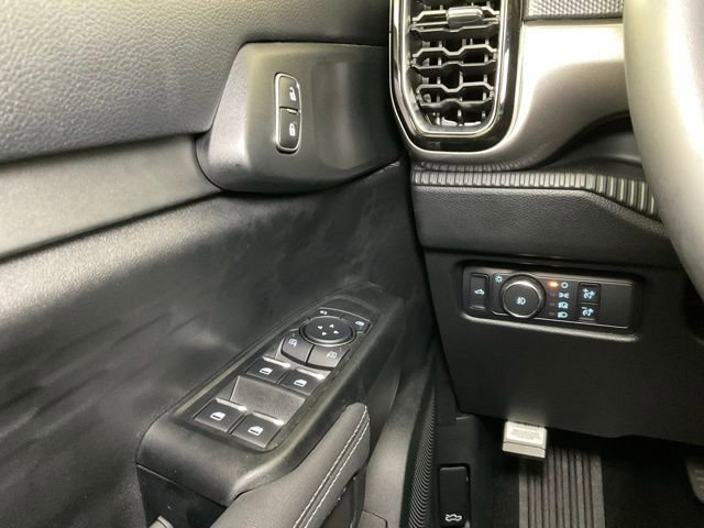 New 2025 Ford Ranger XLT w/ Equipment Group 301A High image 20