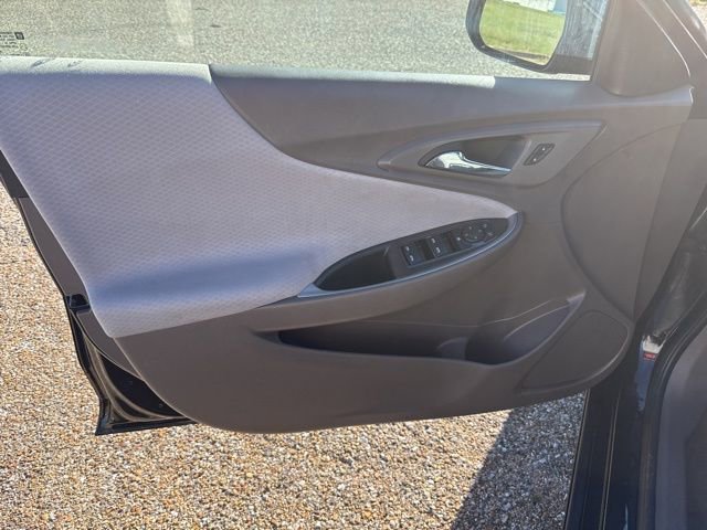 Used 2025 Chevrolet Malibu LT image 16
