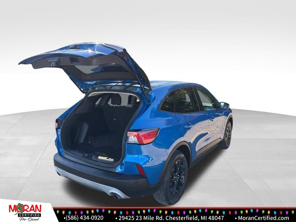 Used 2020 Ford Escape SE Sport image 22