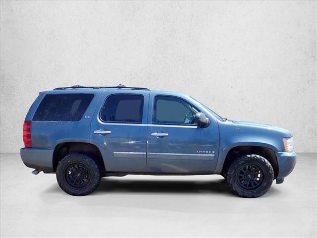 Used 2009 Chevrolet Tahoe LTZ AWD/4WD video 4