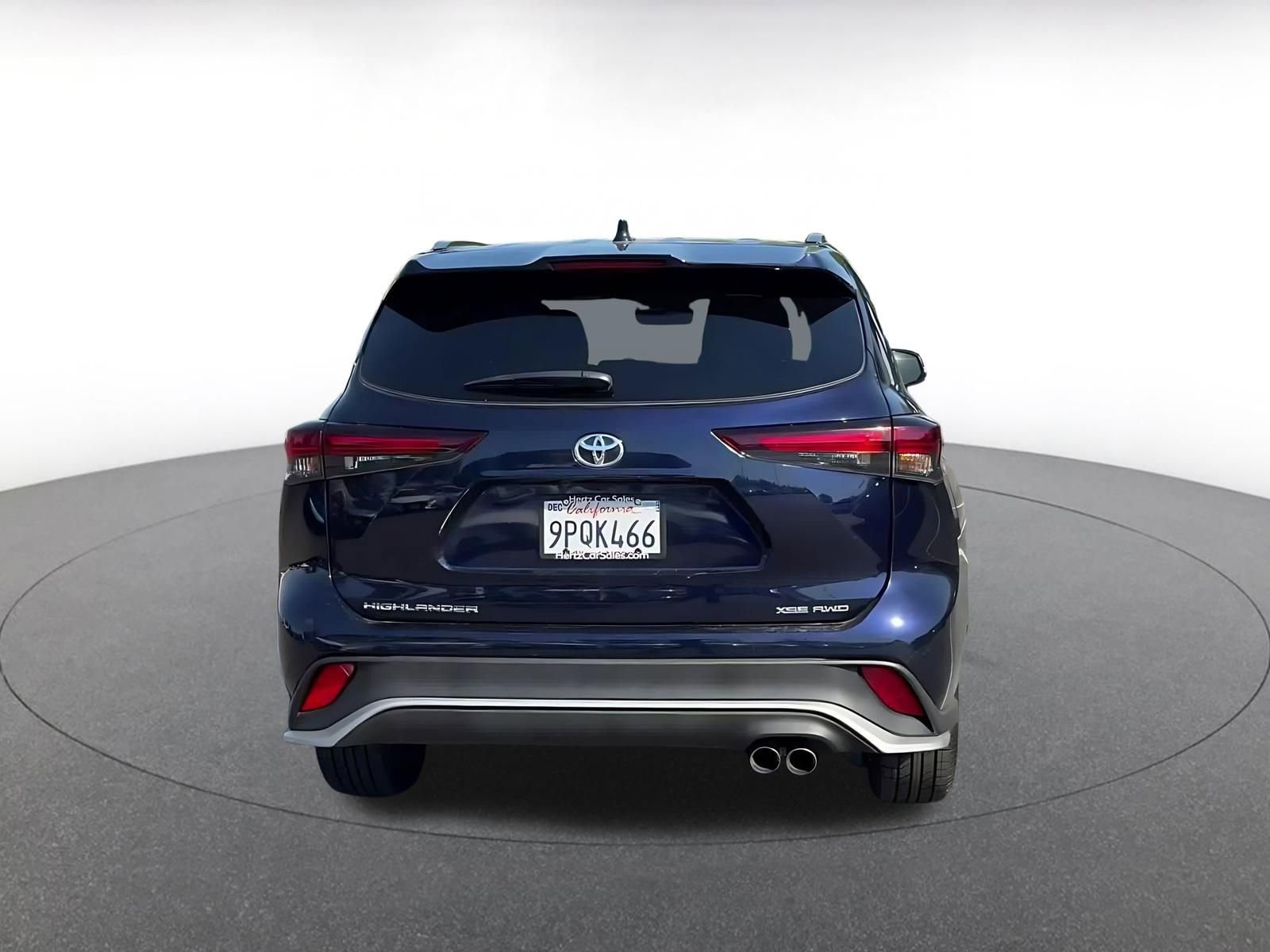 Used 2025 Toyota Highlander XSE AWD/4WD image 12