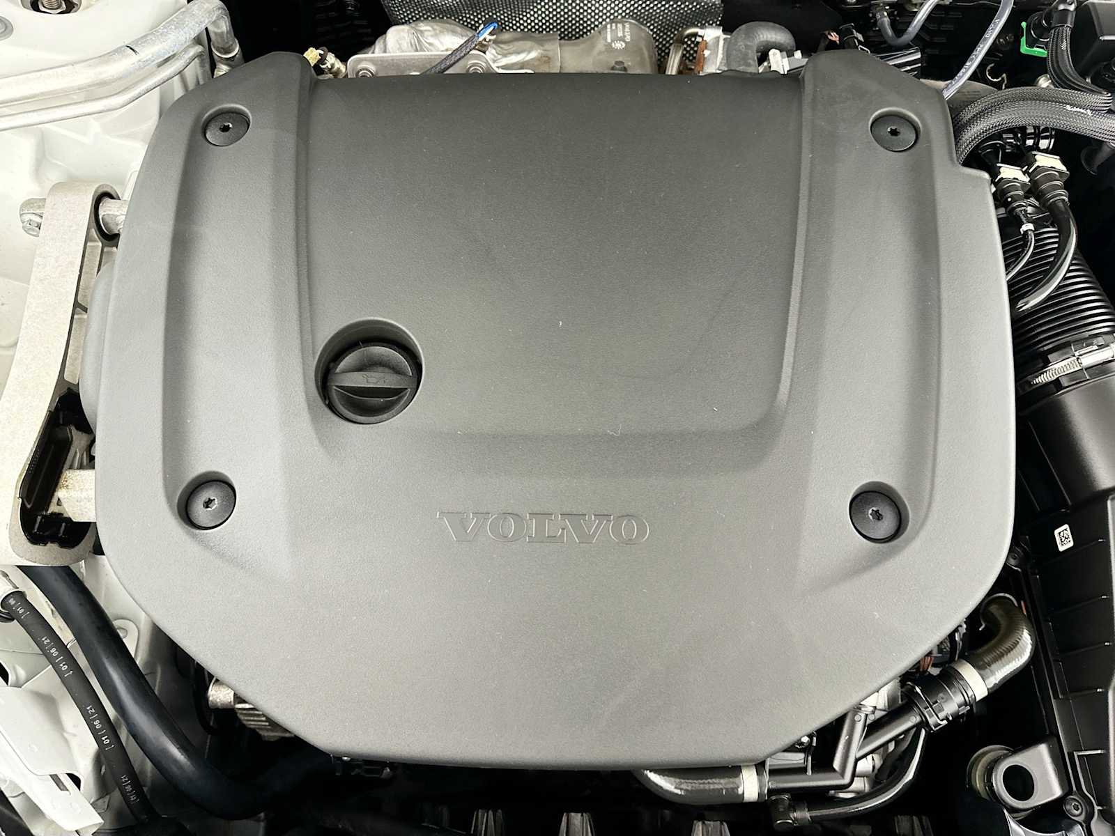 Used 2022 Volvo XC60 B6 Inscription w/ Advanced Package image 29