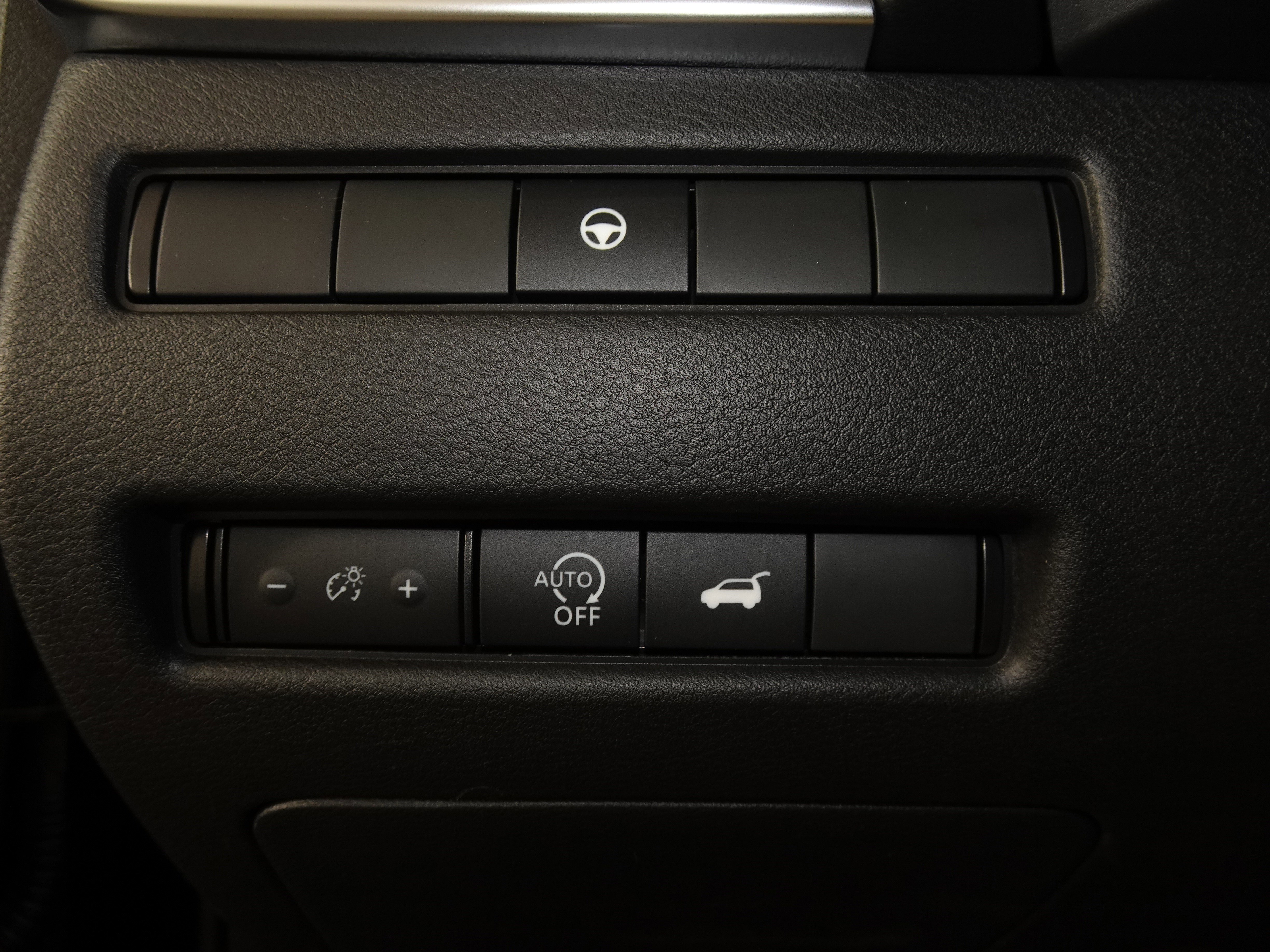 New 2025 Nissan Rogue SL image 38
