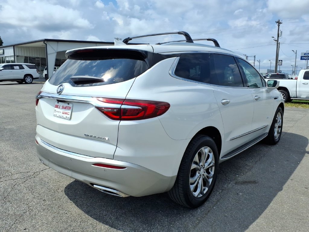 Used 2019 Buick Enclave Avenir w/ Avenir Technology Package FWD image 7