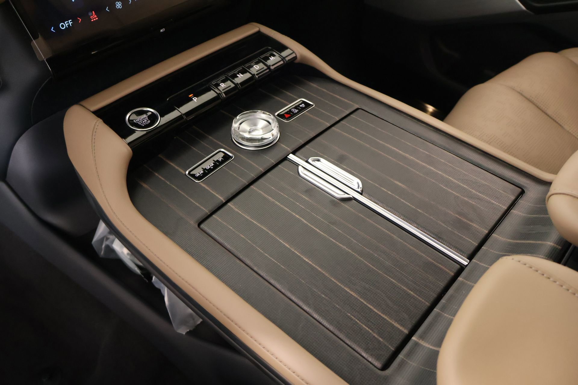 New 2026 Lincoln Navigator L Black Label image 10