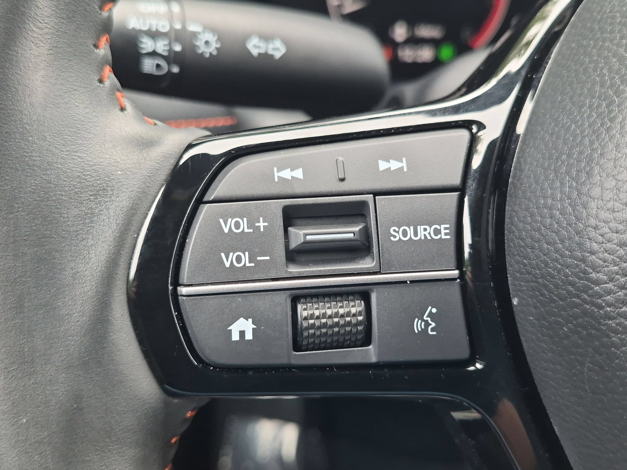 Certified 2024 Honda HR-V Sport image 14