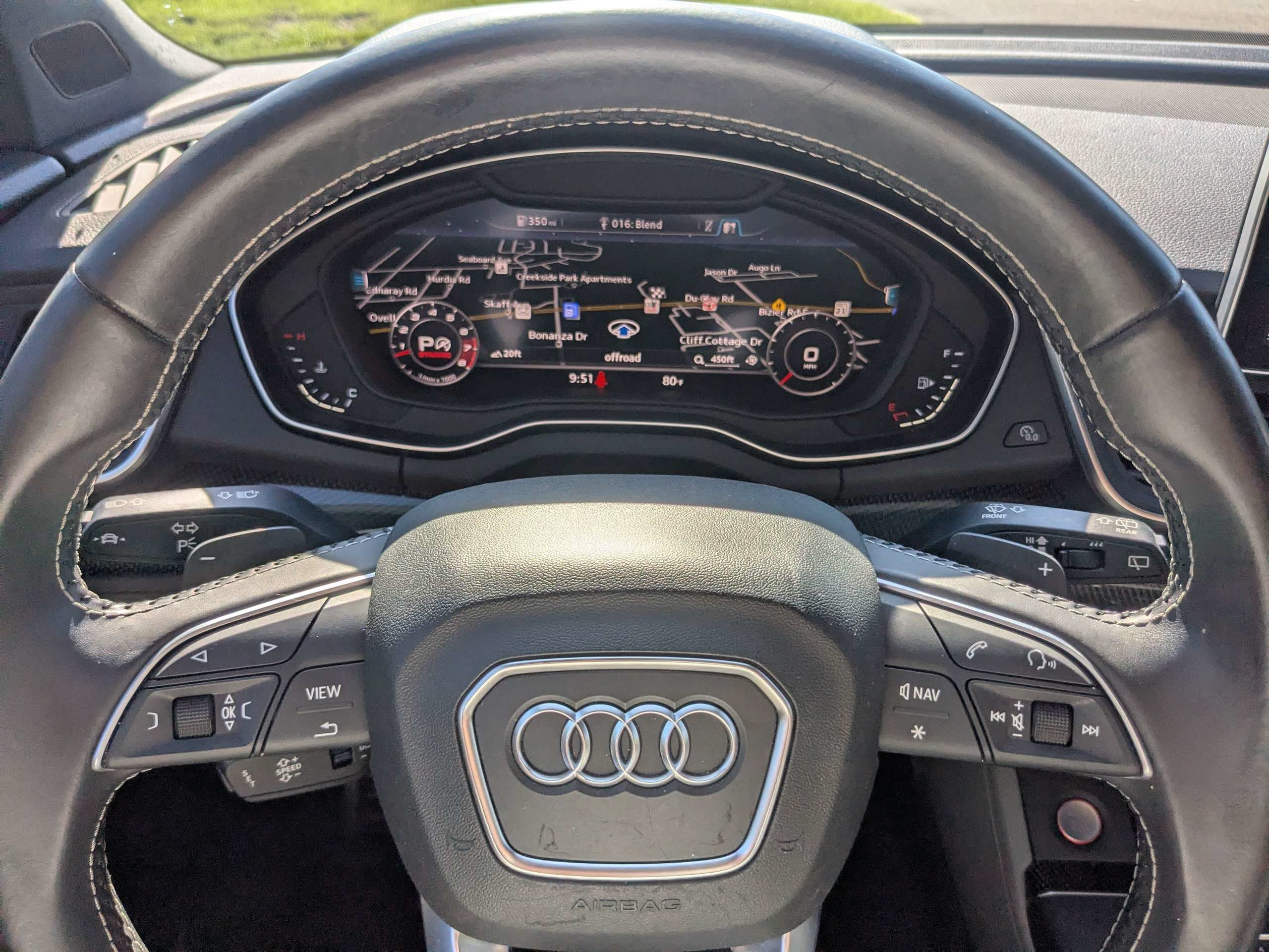 Used 2018 Audi SQ5 Prestige AWD/4WD image 34