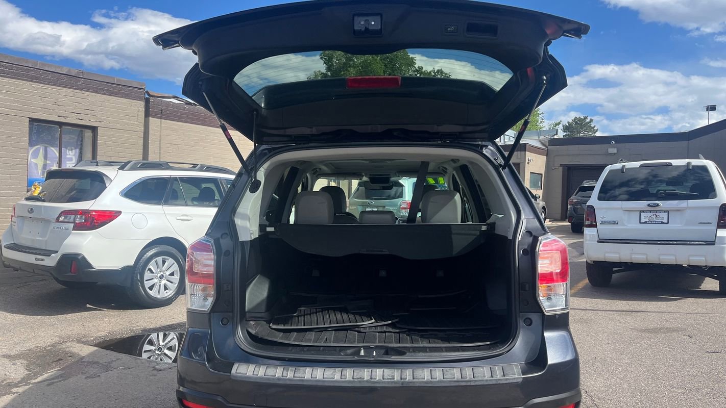 Used 2017 Subaru Forester 2.5i Limited w/ Popular Package #2 AWD/4WD image 22