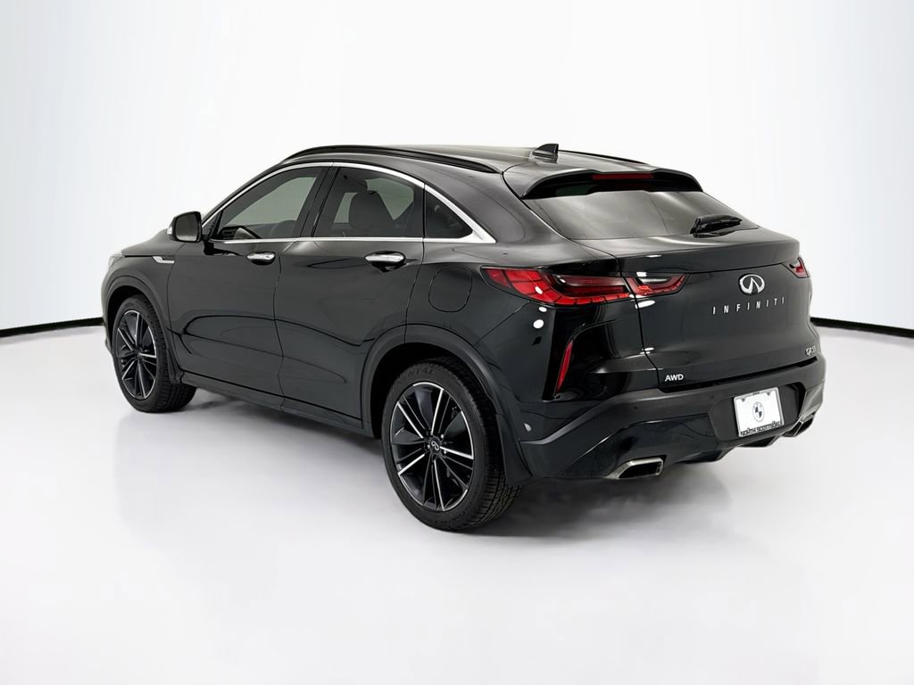 Used 2023 INFINITI QX55 Luxe w/ Cargo Package image 7