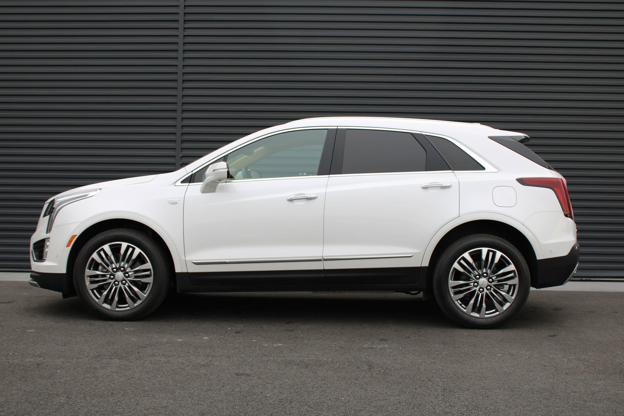 Used 2023 Cadillac XT5 Premium Luxury w/ Platinum Package image 8