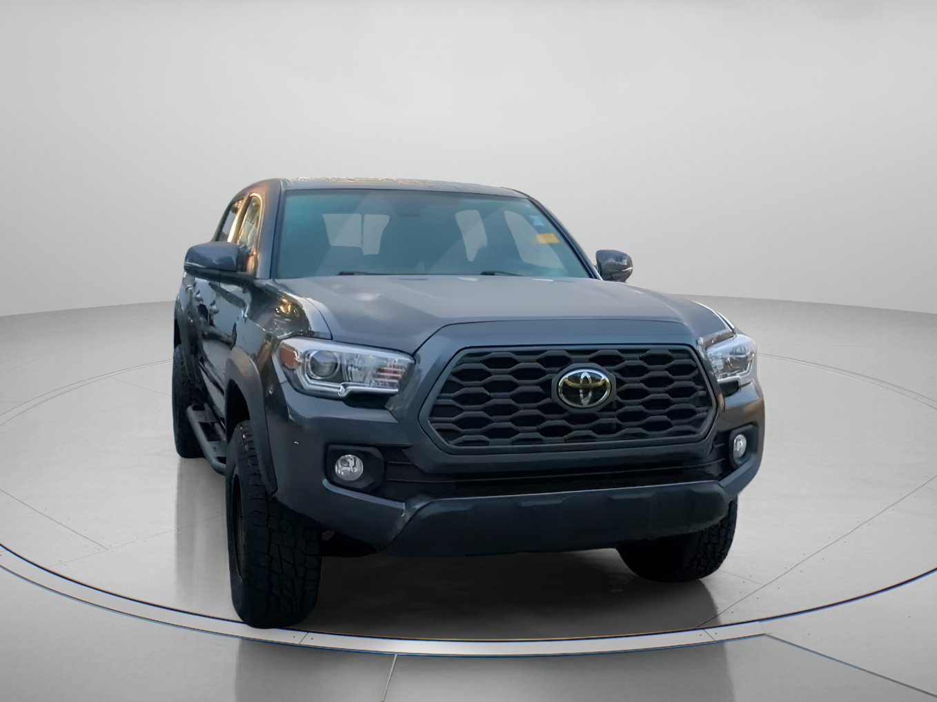 Used 2021 Toyota Tacoma TRD Off-Road AWD/4WD image 2