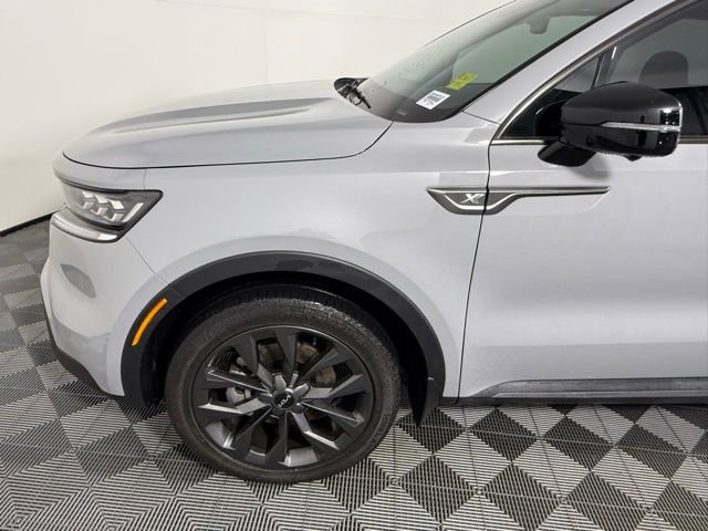 Used 2023 Kia Sorento SX Prestige image 14