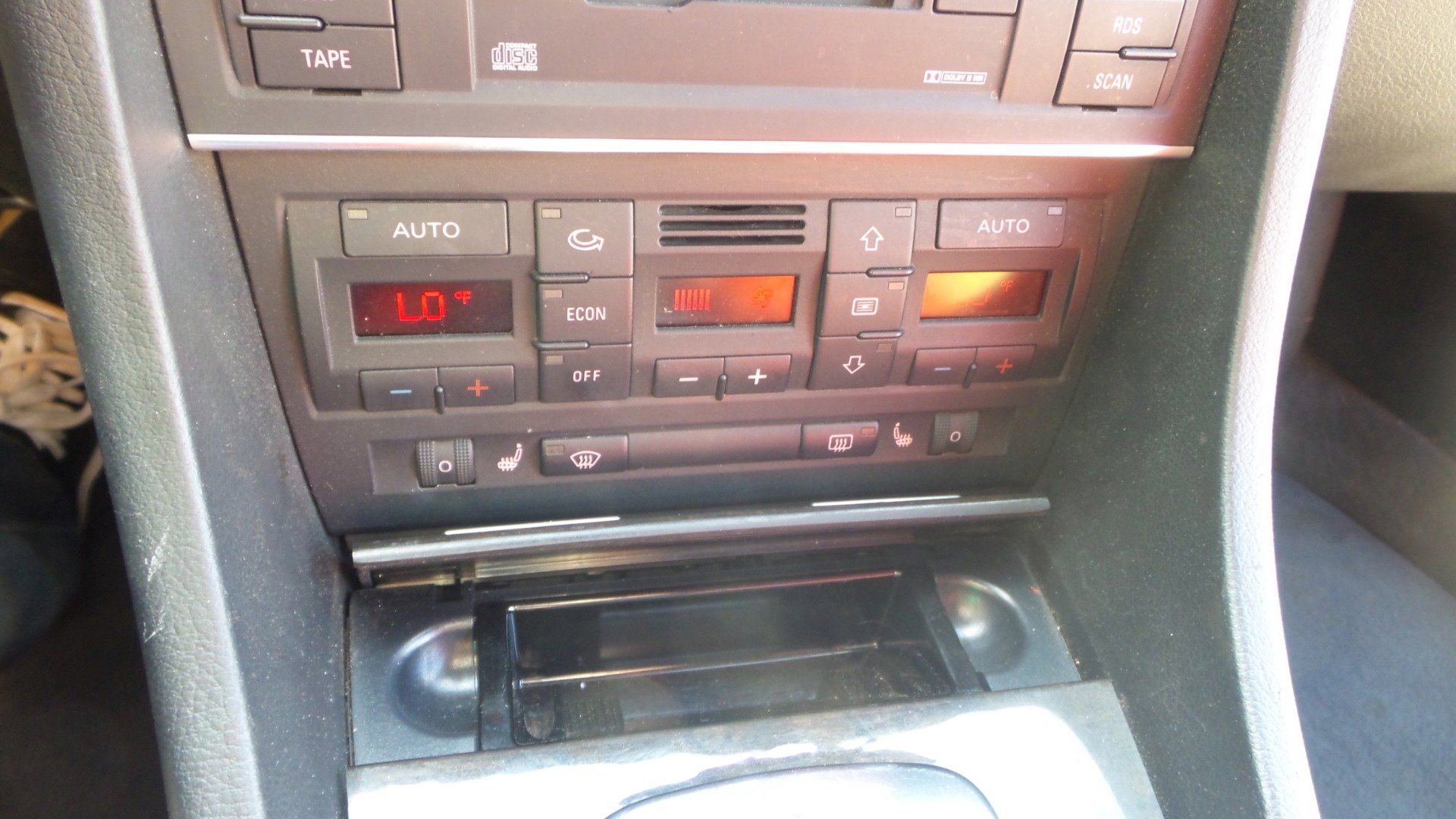 Used 2005 Audi S4 Cabriolet image 45