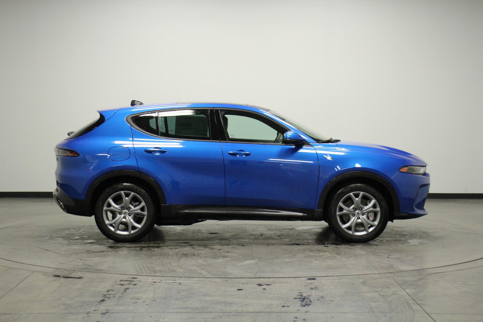 New 2024 Dodge Hornet R/T Plus w/ Tech Pack Plus w/o Parking image 9