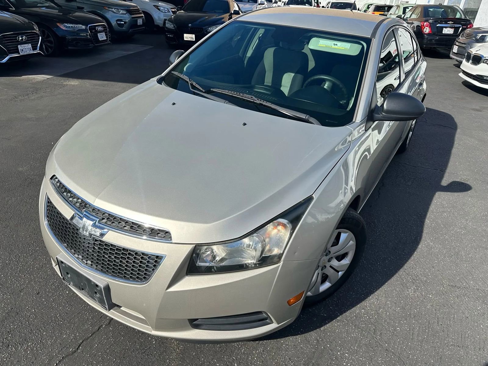 Used 2014 Chevrolet Cruze LS image 2