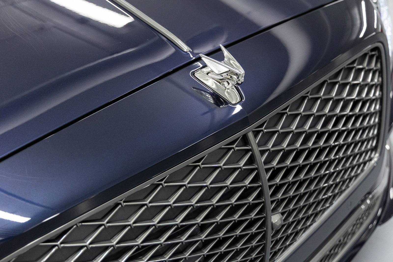 Certified 2025 Bentley Flying Spur Plug-In Hybrid AWD/4WD image 8