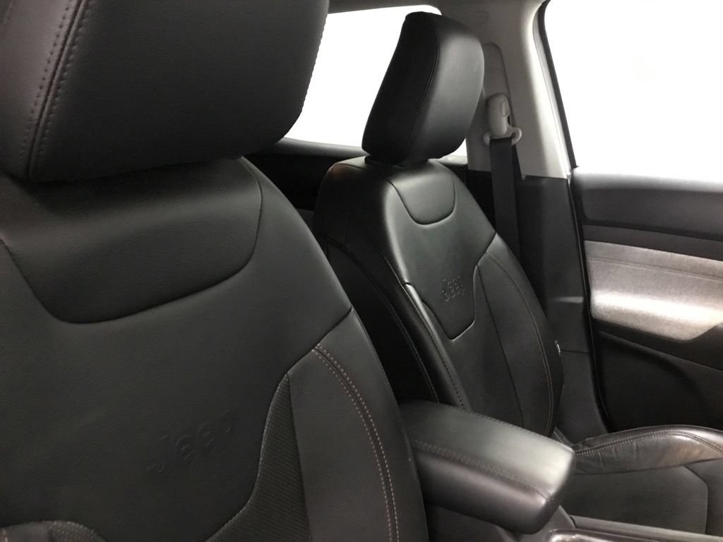 Used 2022 Jeep Compass Latitude AWD/4WD image 24