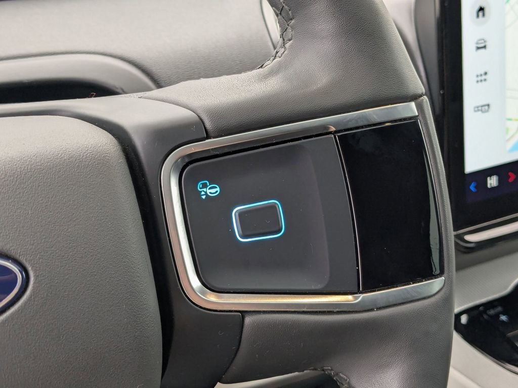 Used 2025 Ford Expedition Max Active image 20