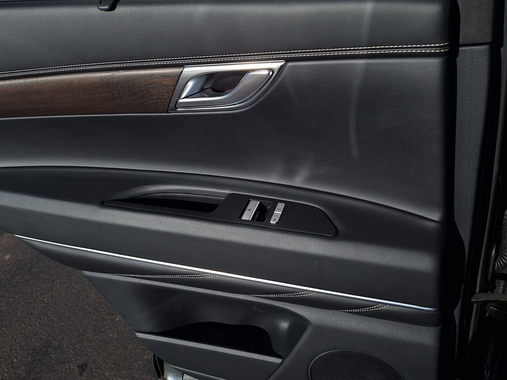 Used 2024 Genesis GV80 3.5T image 14