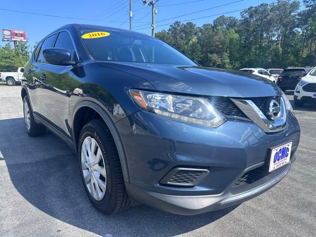Used 2016 Nissan Rogue S AWD/4WD image 1