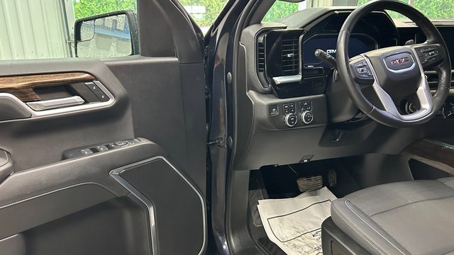 Used 2022 GMC Sierra 1500 Elevation w/ X31 Off-Road Package image 12