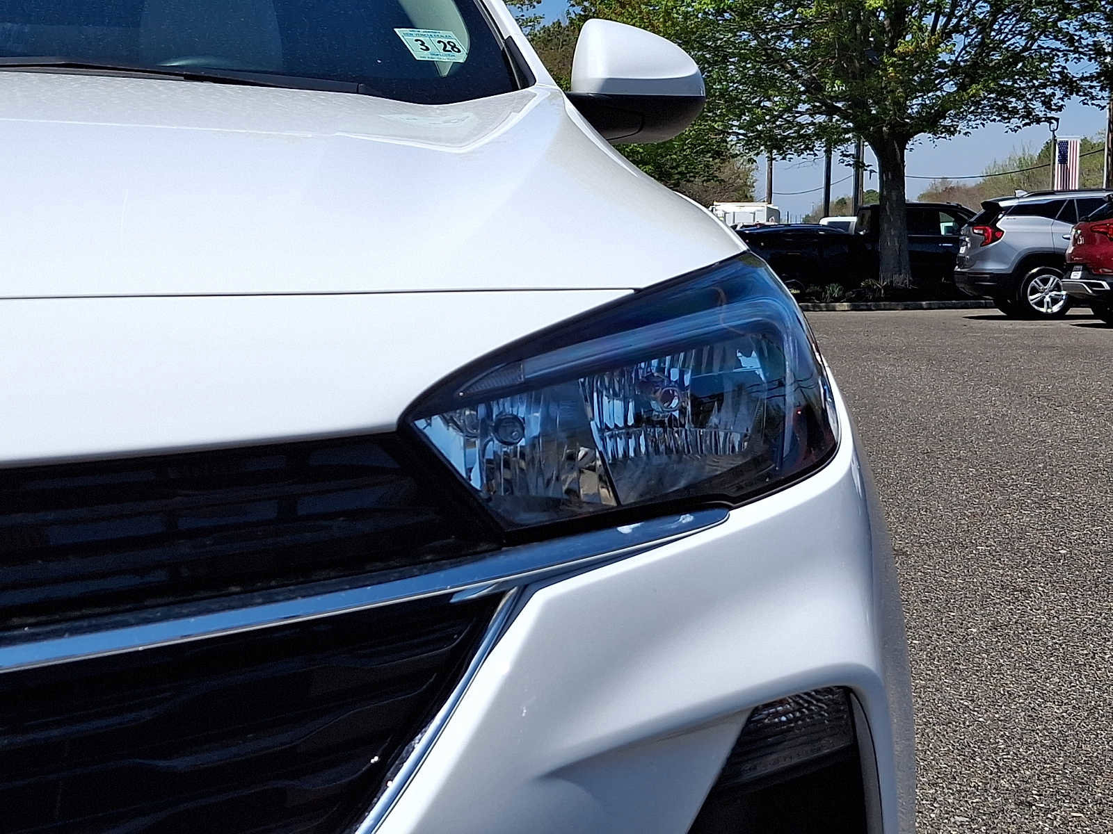 Certified 2023 Buick Encore GX Select AWD/4WD image 11