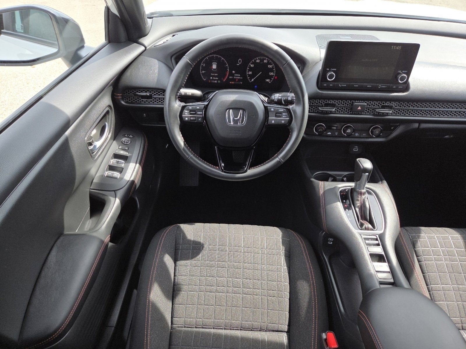 Used 2024 Honda HR-V Sport image 26