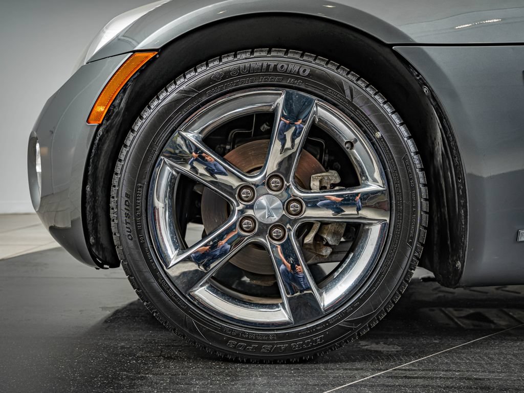 Used 2006 Pontiac Solstice Convertible w/ Premium Package RWD image 11