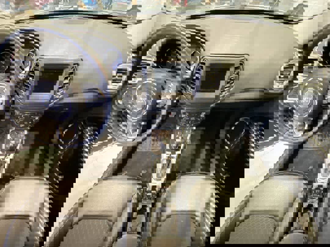 Used 2018 Jeep Compass Latitude w/ Popular Equipment Group AWD/4WD image 23