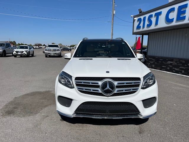 Used 2017 Mercedes-Benz GLS 550 4MATIC image 2