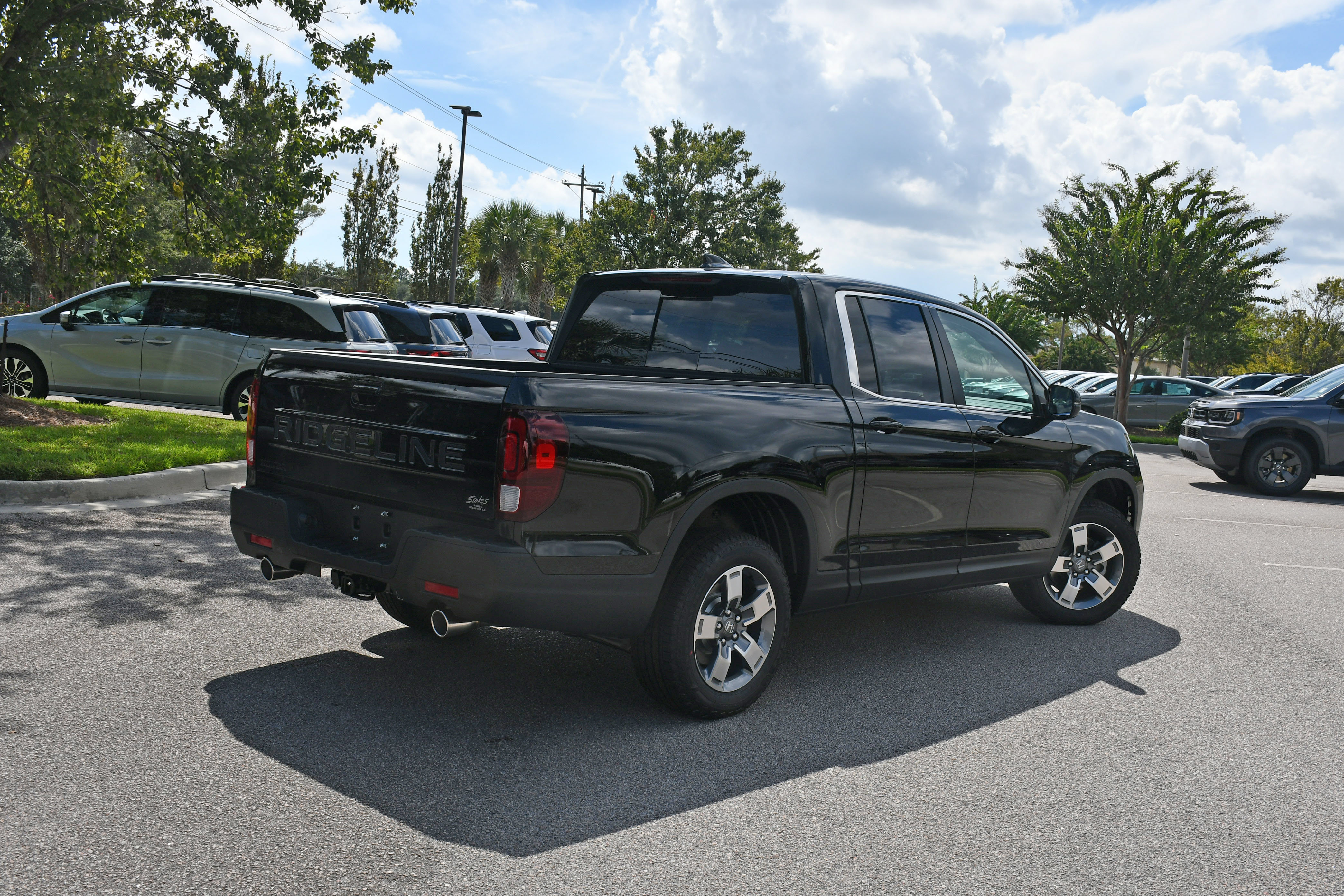 New 2026 Honda Ridgeline RTL image 2