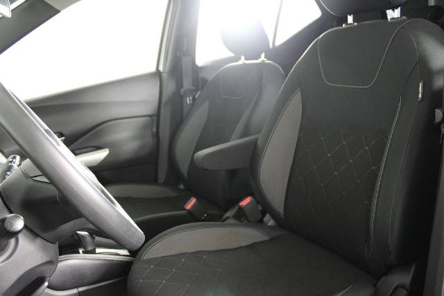 Certified 2019 Nissan Kicks SV FWD image 19
