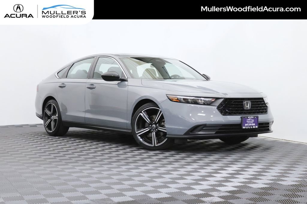 Used 2023 Honda Accord Sport image 1