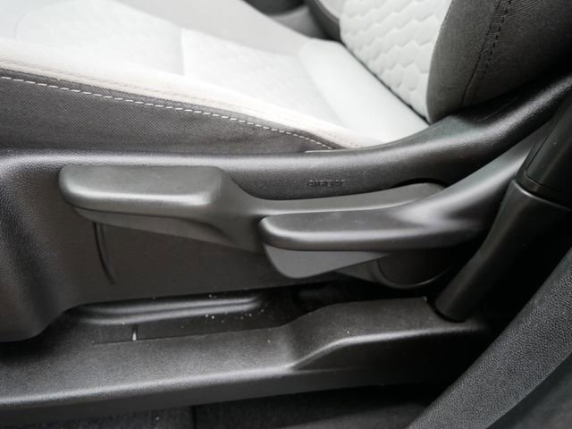 Used 2018 Chevrolet Equinox LS image 13
