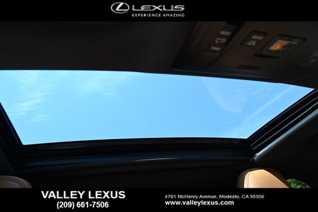 Certified 2021 Lexus IS 300 AWD w/ Comfort Package image 6