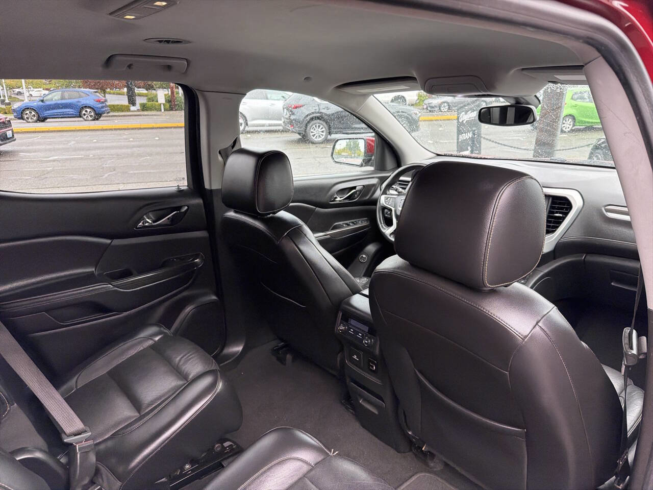 Used 2017 GMC Acadia SLT image 25